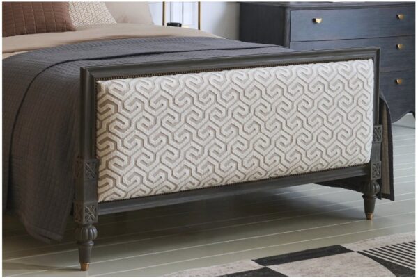 Romeo Bed