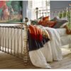 Dickens Bed
